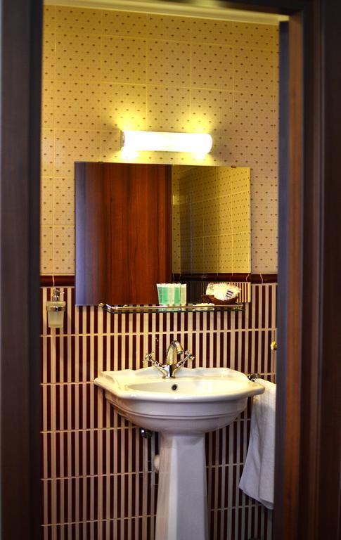 Nesterenki Kera Hotel מראה חיצוני תמונה
